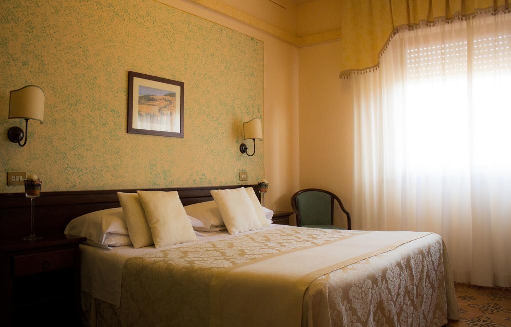 Hotel Ristorante Tre Stelle Sant'Albino Bagian luar foto
