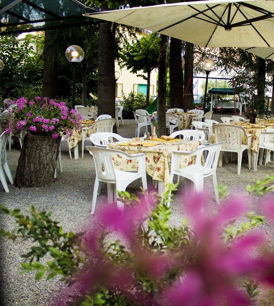 Hotel Ristorante Tre Stelle Sant'Albino Bagian luar foto