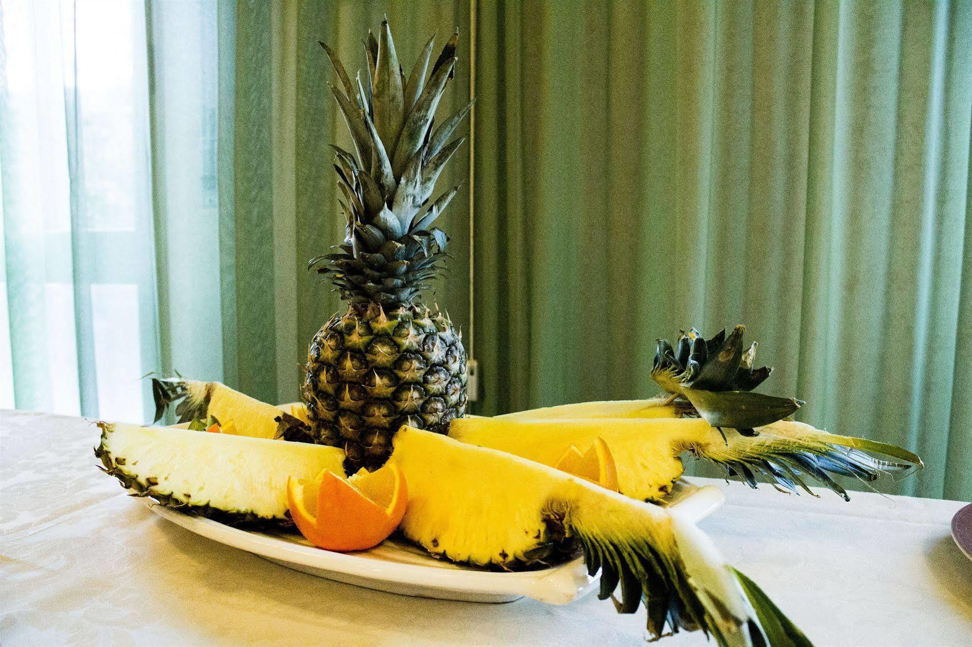 Hotel Ristorante Tre Stelle Sant'Albino Bagian luar foto