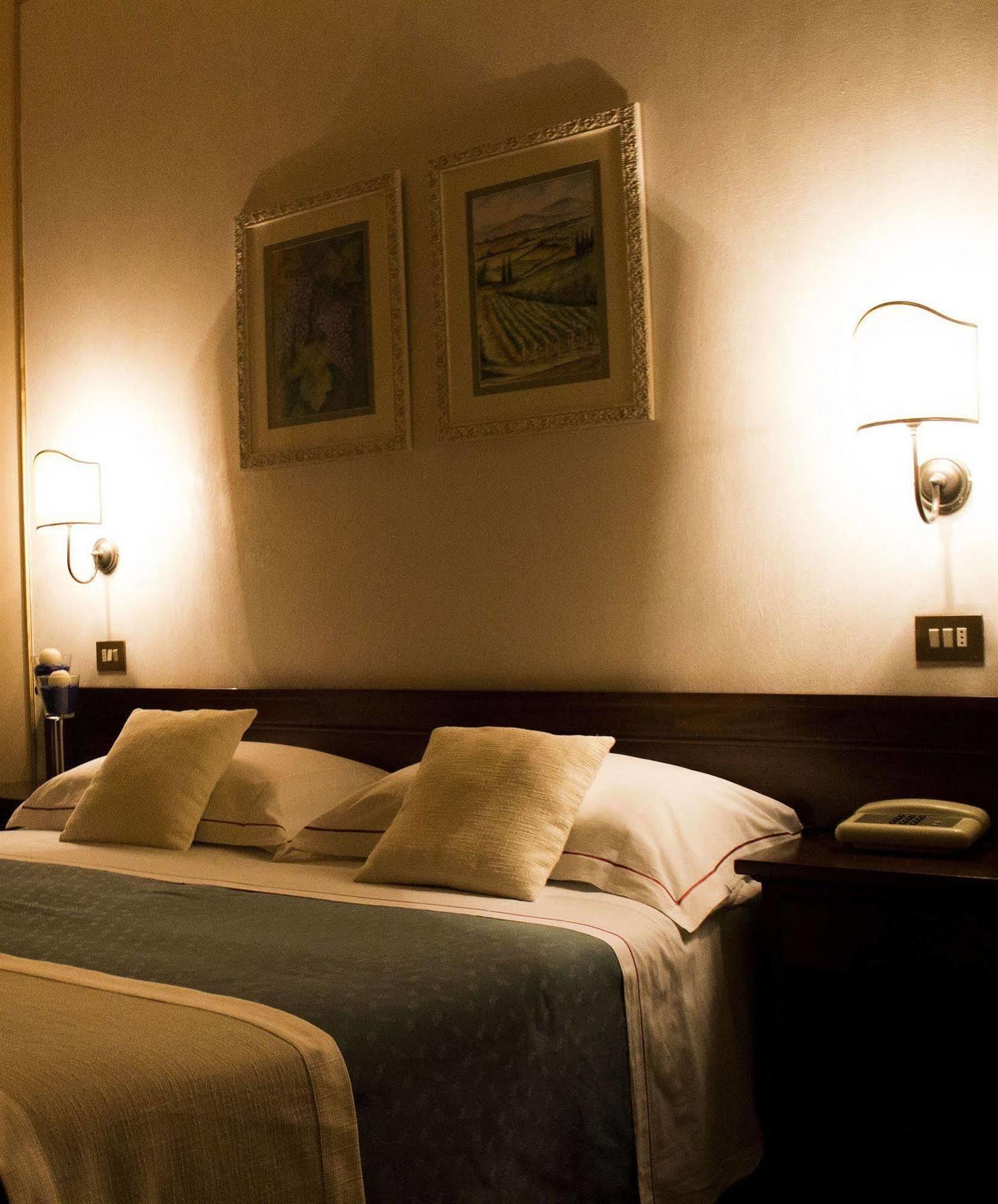 Hotel Ristorante Tre Stelle Sant'Albino Bagian luar foto