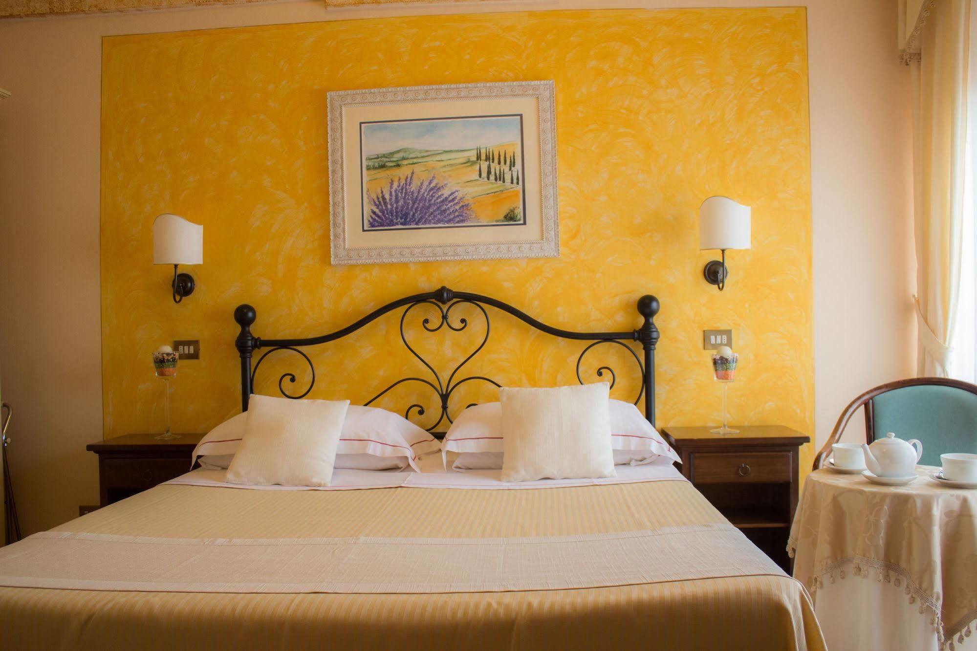 Hotel Ristorante Tre Stelle Sant'Albino Bagian luar foto