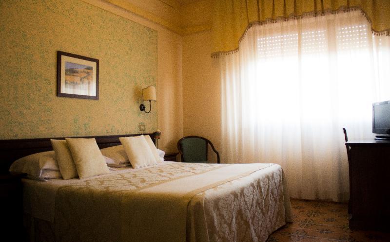 Hotel Ristorante Tre Stelle Sant'Albino Bagian luar foto